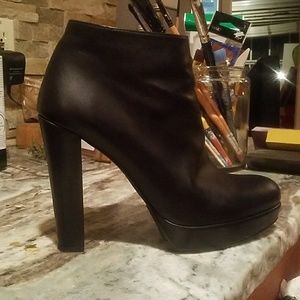 Stuart Weitzman boots